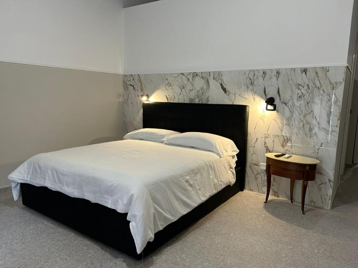 La Suite Del Centro Storico Napoli Eksteriør billede