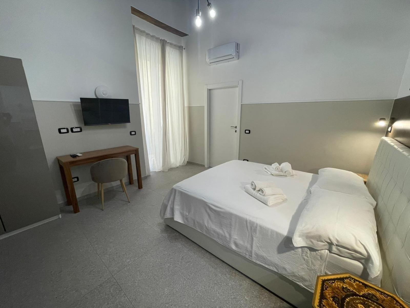 La Suite Del Centro Storico Napoli Eksteriør billede